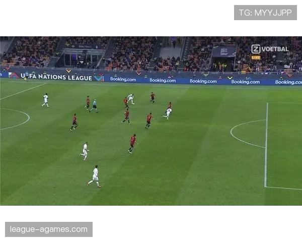 足球比赛中球鞋规定的关键规则与裁判判罚标准解读