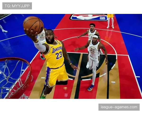 詹姆斯季后赛关键时刻投篮命中率提升拉开湖人核心差距