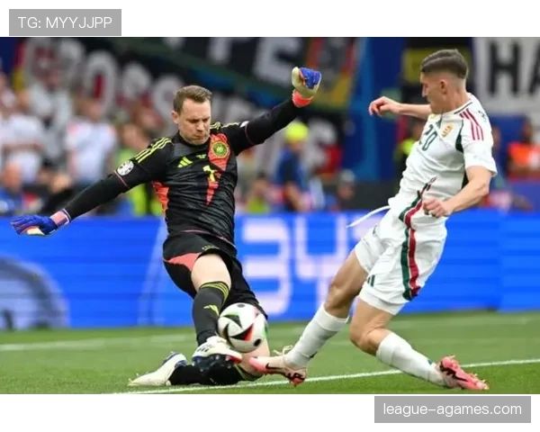 门将持球时为何受规则保护？这些接触不算犯规