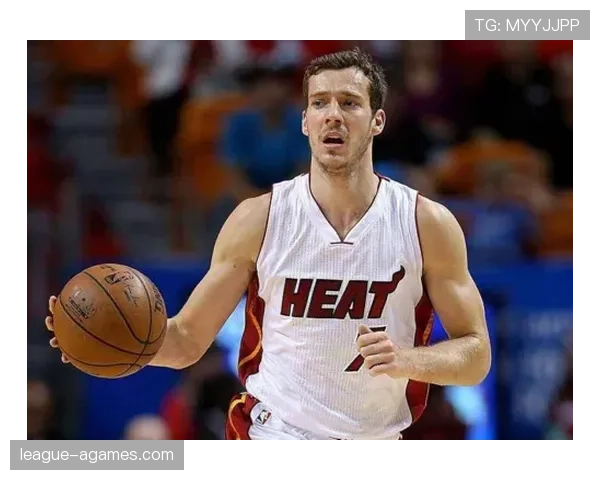 埃托奥前插撕防守创造绝佳机会 本赛季角色转换加速球队攻击节奏