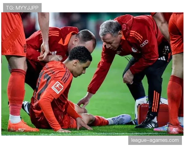 拜仁更衣室矛盾传闻持续增加，对赛季稳定性形成考验